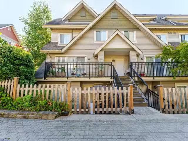 Condo for sale in Le Val-saint-françois, Quebec