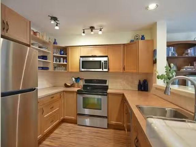 Condo for sale in Sechelt, British Columbia