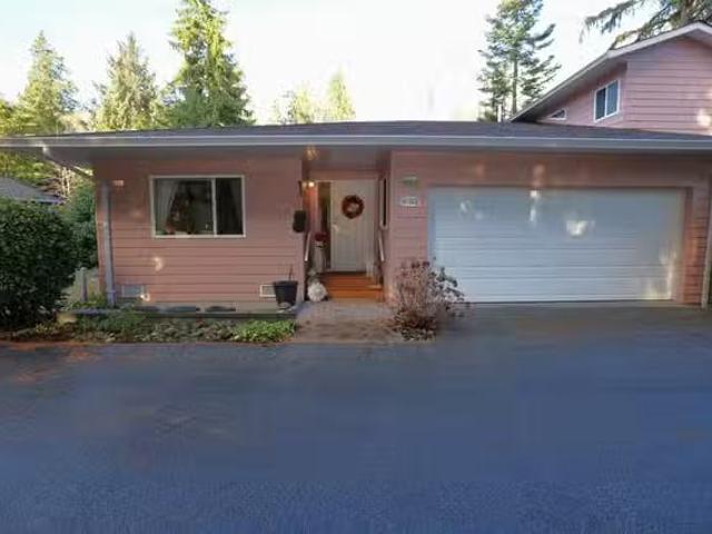 Condo for sale in Sechelt, British Columbia