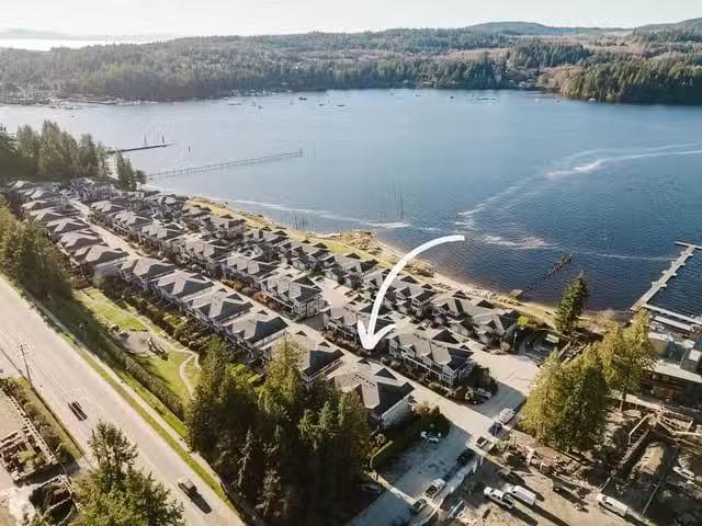 Condo for sale in Sechelt, British Columbia