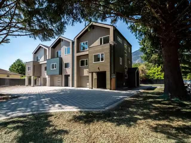 Condo for sale in Squamish, British Columbia