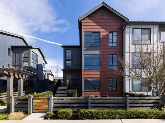 Condo for sale in Squamish, British Columbia