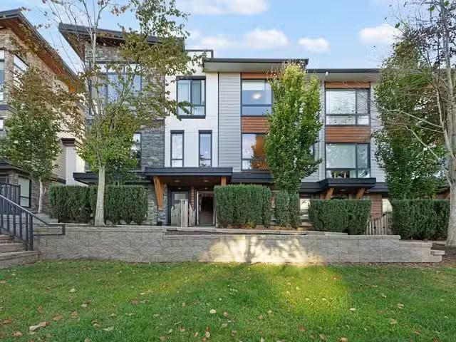 Condo for sale in Surrey, British Columbia