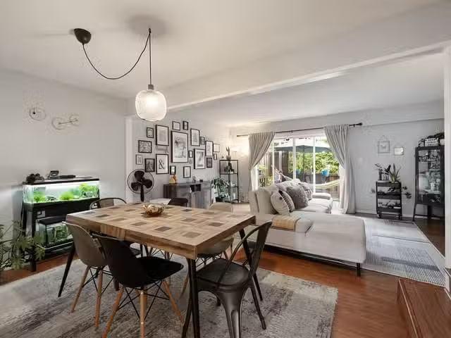 Condo for sale in Surrey, British Columbia