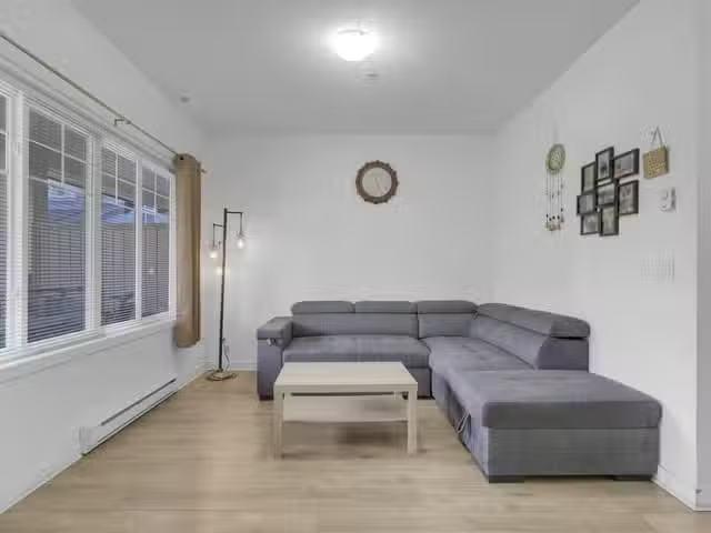 Condo for sale in Surrey, British Columbia