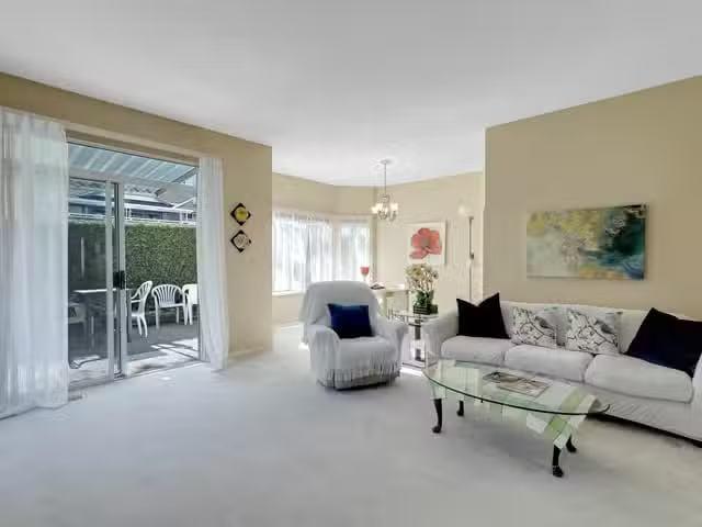 Condo for sale in Surrey, British Columbia