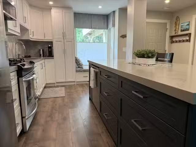 Condo for sale in Surrey, British Columbia
