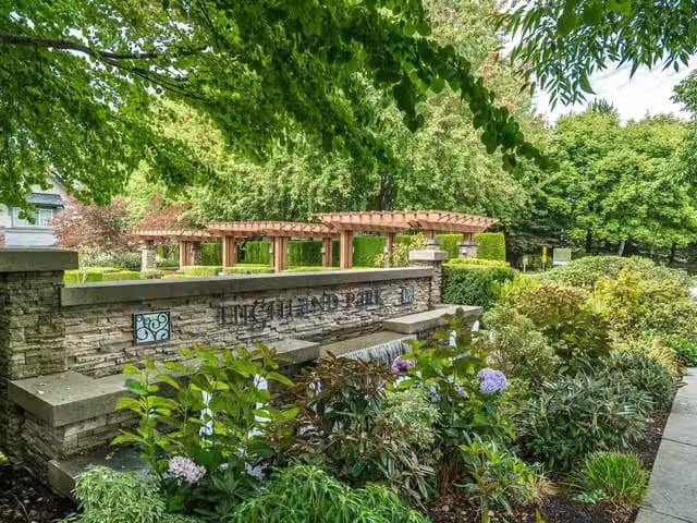 Condo for sale in Surrey, British Columbia