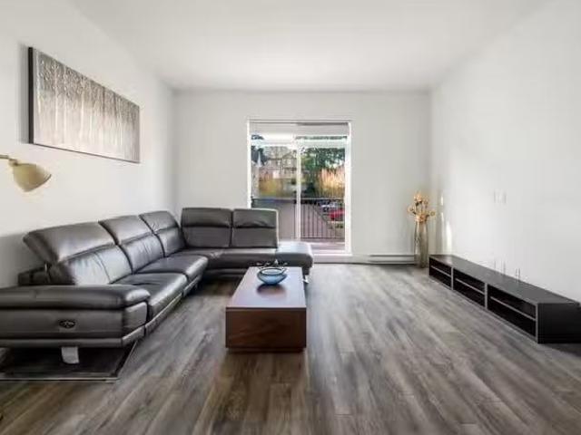 Condo for sale in Surrey, British Columbia