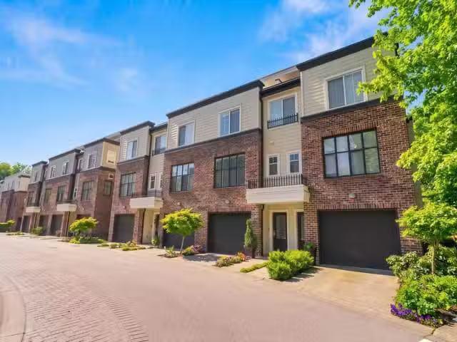 Condo for sale in Surrey, British Columbia