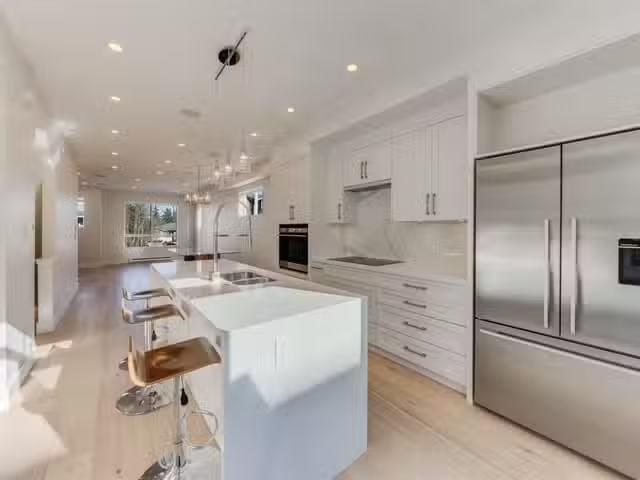 Condo for sale in Surrey, British Columbia