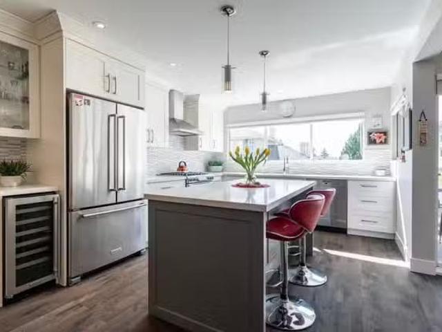 Condo for sale in Surrey, British Columbia