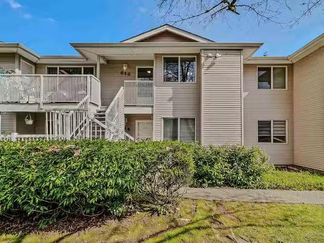 Condo for sale in Surrey, British Columbia
