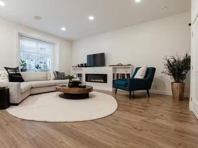 Condo for sale in Surrey, British Columbia