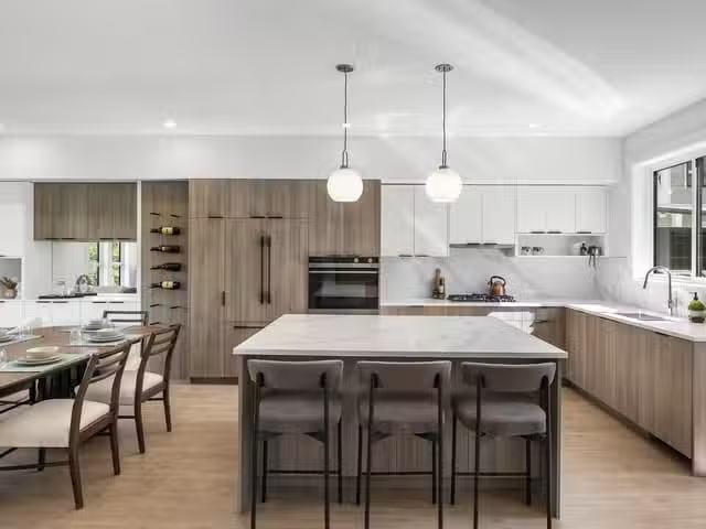 Condo for sale in Surrey, British Columbia