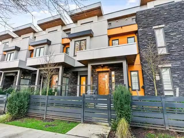 Condo for sale in Vancouver, British Columbia
