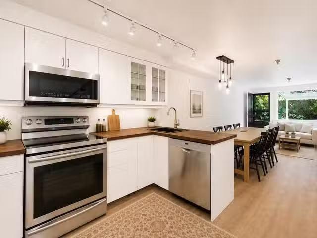 Condo for sale in West Vancouver, British Columbia