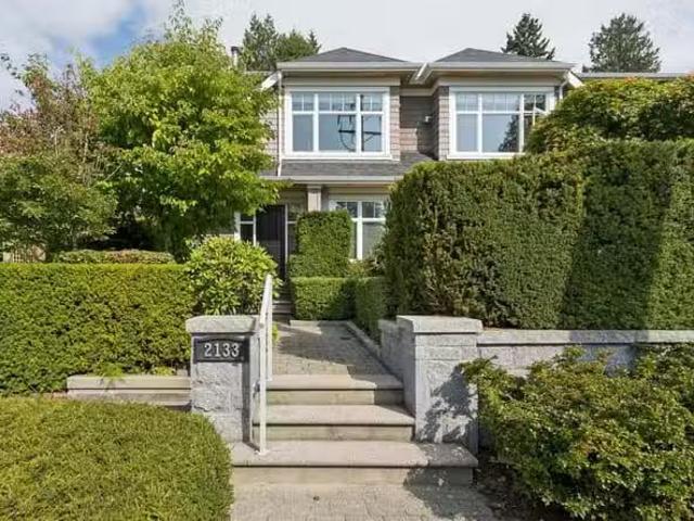 Condo for sale in West Vancouver, British Columbia