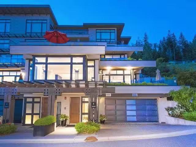 Condo for sale in West Vancouver, British Columbia