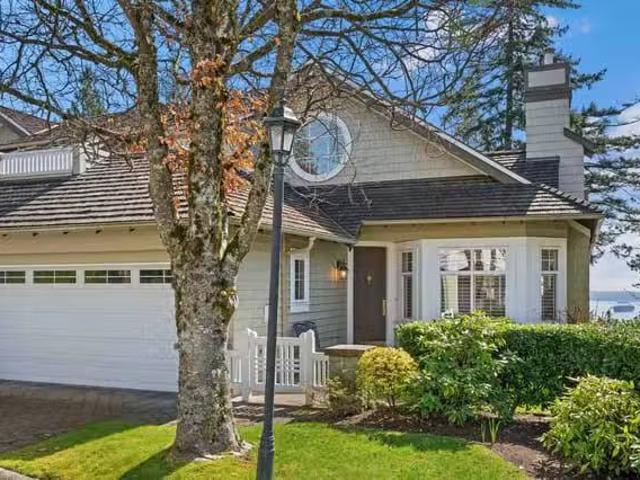 Condo for sale in West Vancouver, British Columbia