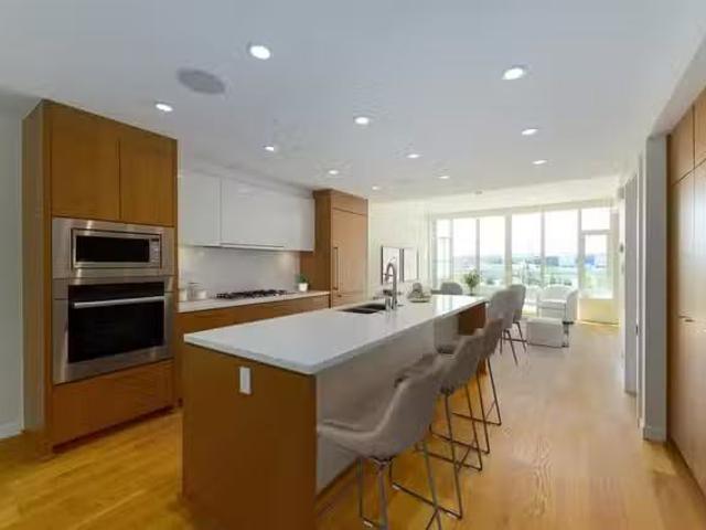 Condo for sale in West Vancouver, British Columbia