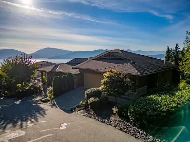 Condo for sale in West Vancouver, British Columbia