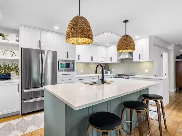 Condo for sale in White Rock, British Columbia