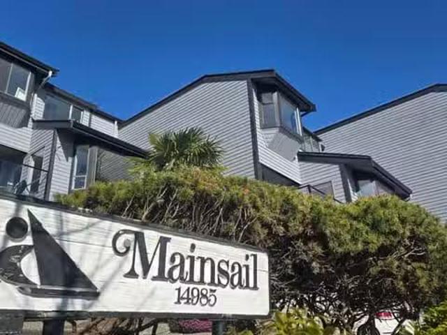Condo for sale in White Rock, British Columbia