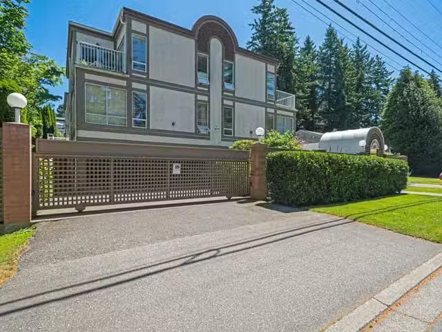 Condo for sale in White Rock, British Columbia