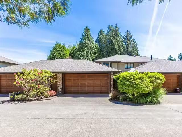 Condo for sale in White Rock, British Columbia