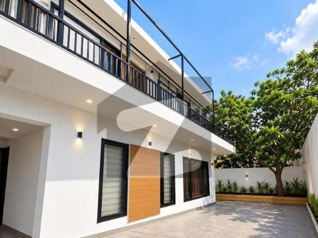 House for sale in Clifton Block 5, کراچی ڈویژن