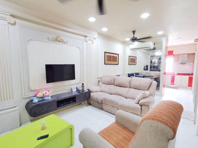 Townhouse for sale in Puchong, Majlis Bandaraya Subang Jaya