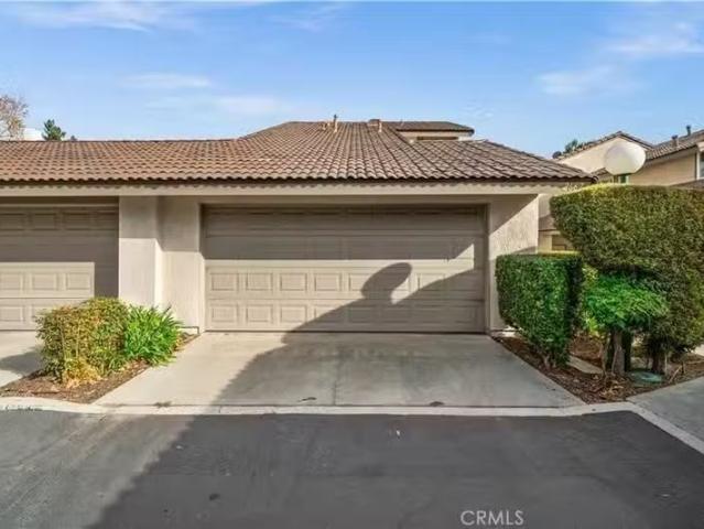 Condo for rent in Fullerton