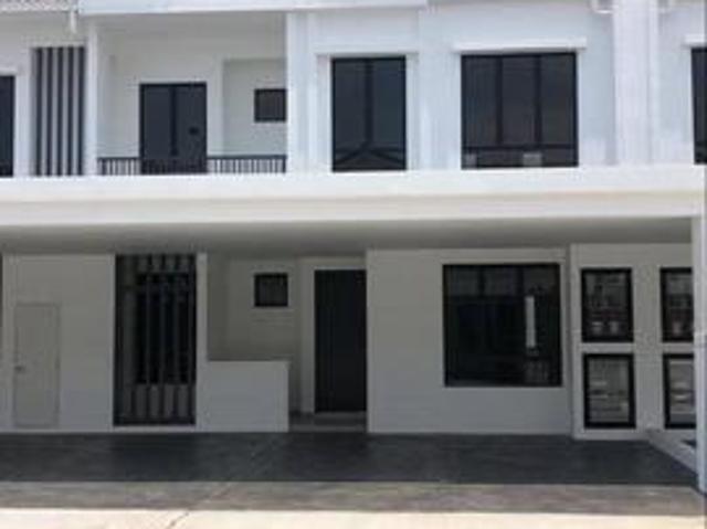 Townhouse for sale in Wellesley, Penang