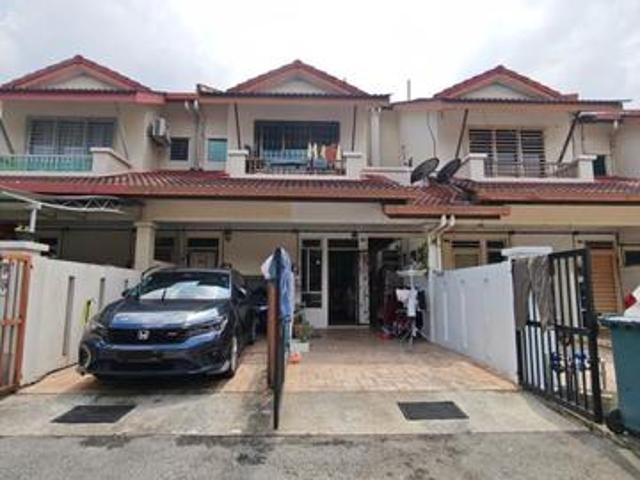 Townhouse for sale in Petaling, Subang Jaya