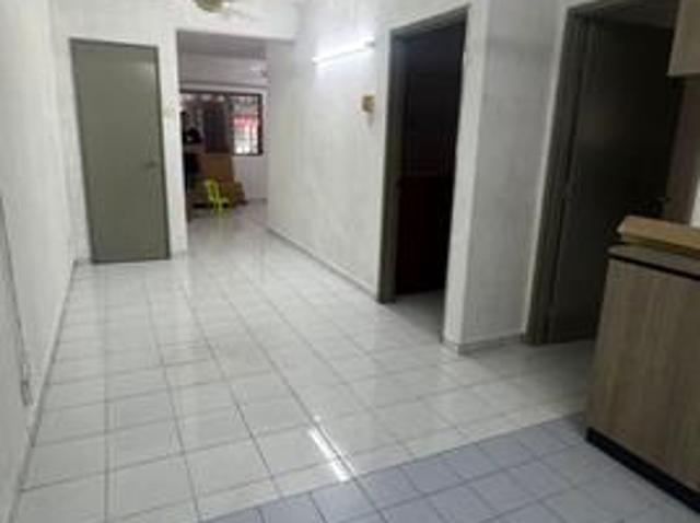 Townhouse for sale in Petaling, Alam Impian