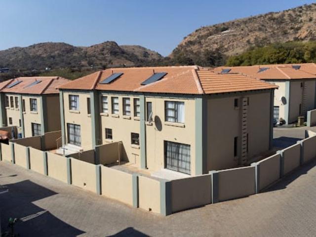 Townhouse for sale in Akasia, Gauteng