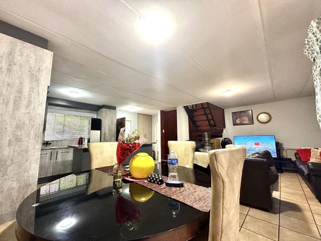 Townhouse for sale in Waterkloof, Gauteng