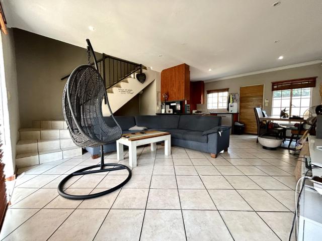 Townhouse for sale in Waterkloof, Gauteng