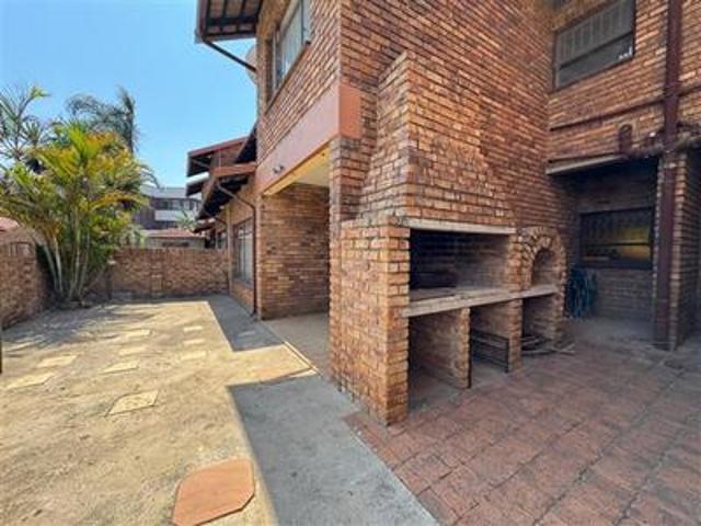 Townhouse for sale in Ekurhuleni, Gauteng