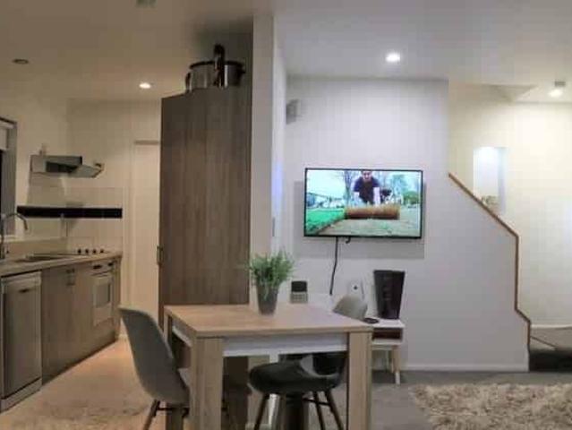 Townhouse for rent in Heathcote, Canterbury