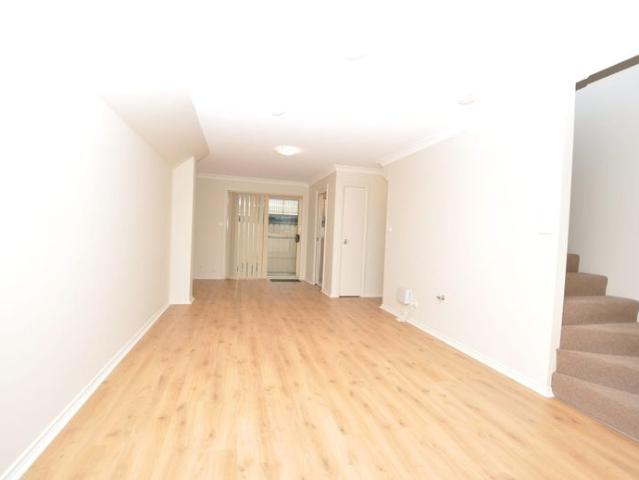 Townhouse for rent in Gosford, New South Wales