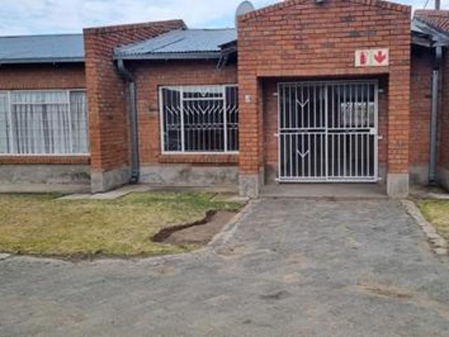 Townhouse for rent in Mantsopa, Free State