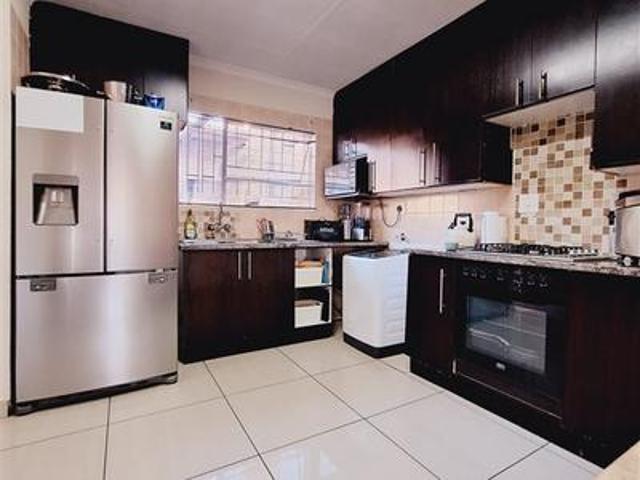 Townhouse for sale in Ekurhuleni, Gauteng