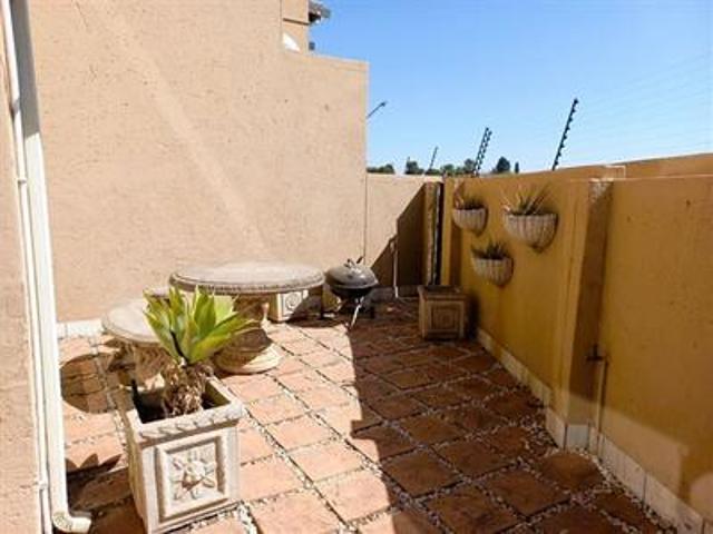 Townhouse for sale in Ekurhuleni, Gauteng