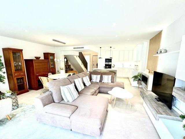 Casa en alquiler en El Chaparral, Albolote