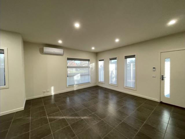 Townhouse for rent in Camerons Creek, Victoria
