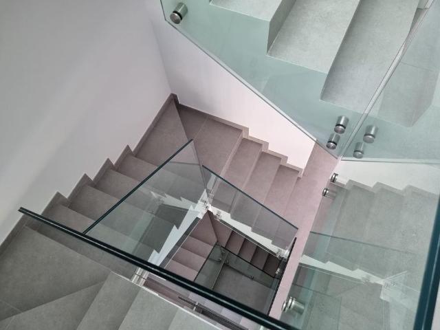 Piso en alquiler en Finestrat, Urbanización Galandú