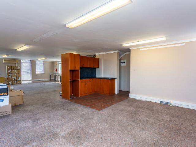 Townhouse for sale in Goodwood, Western Cape