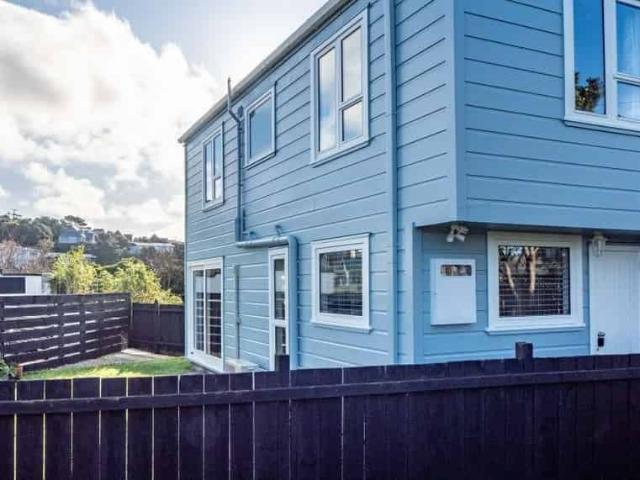 Townhouse for rent in Wellington Townhouse for rent in Wellington